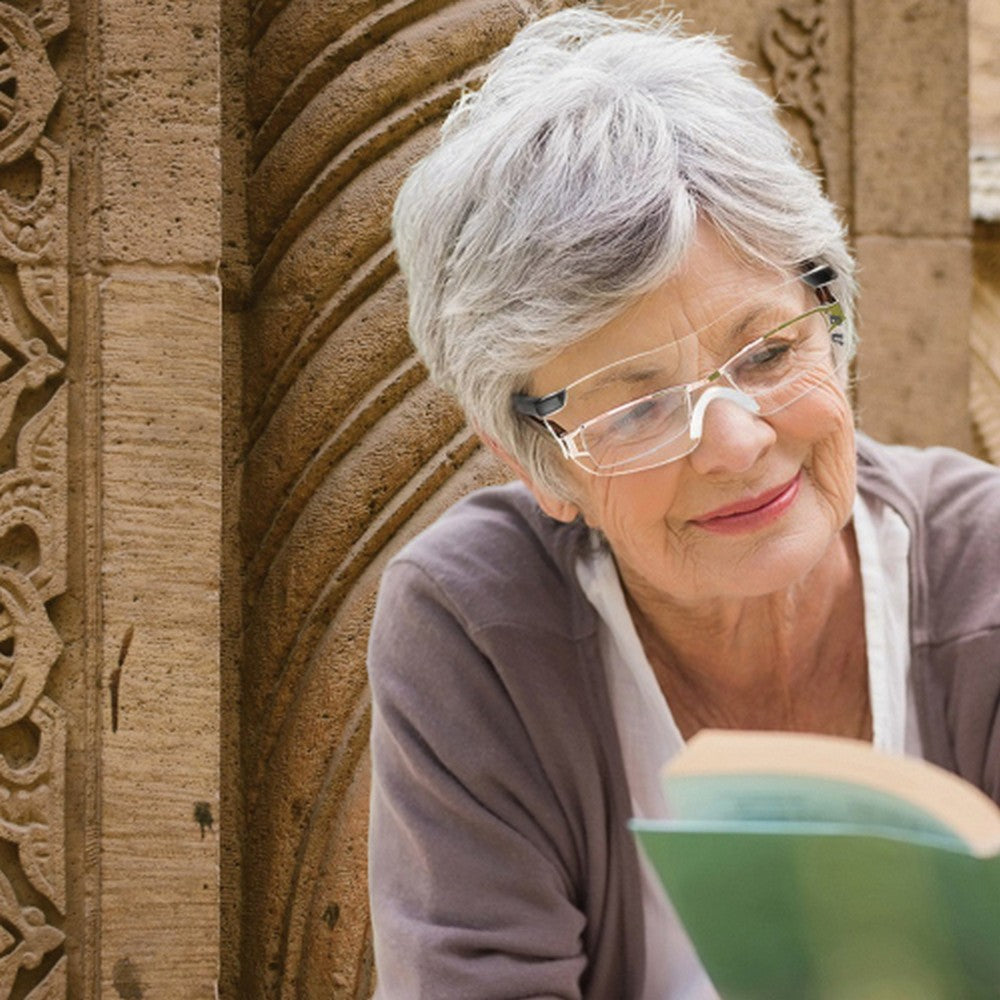 【EU CARE-歐台絲路】 眼鏡式老花放大鏡|抗藍光設計|免脫眼鏡即用