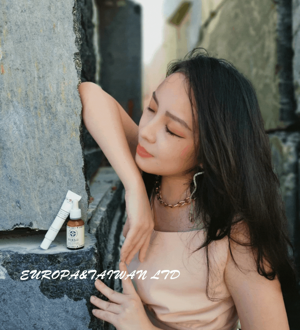 義大利erbespezie-玻尿酸抗皺保溼眼唇液（20ML）Gucci家族愛用保養品牌