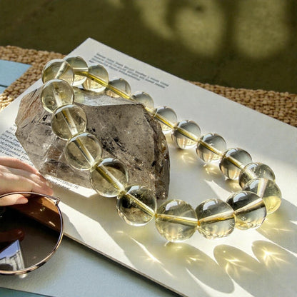 天然7A透淨體檸檬黃水晶｜正財招運・自信提升