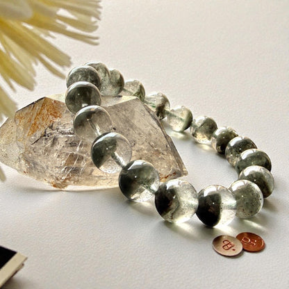 天然半盆綠幽靈共生紅幽靈水晶手環｜木火相生招正財、助事業執行力，天然半盆聚財異象水晶